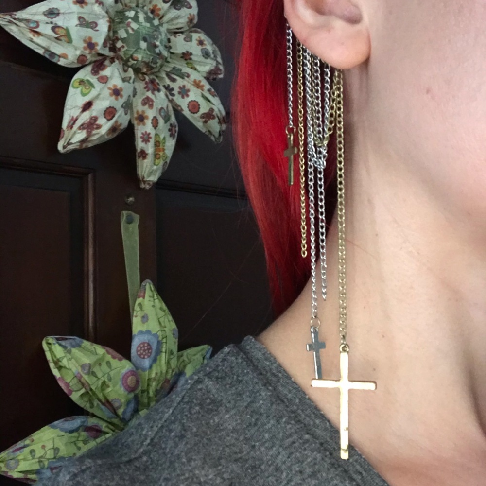 Vintage ear cuff